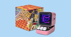 folding carton for game